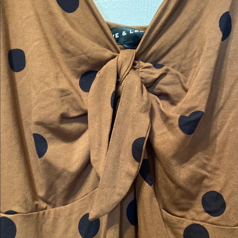 Stylish Brown dress with Black polkadots - Picture 4 of 5